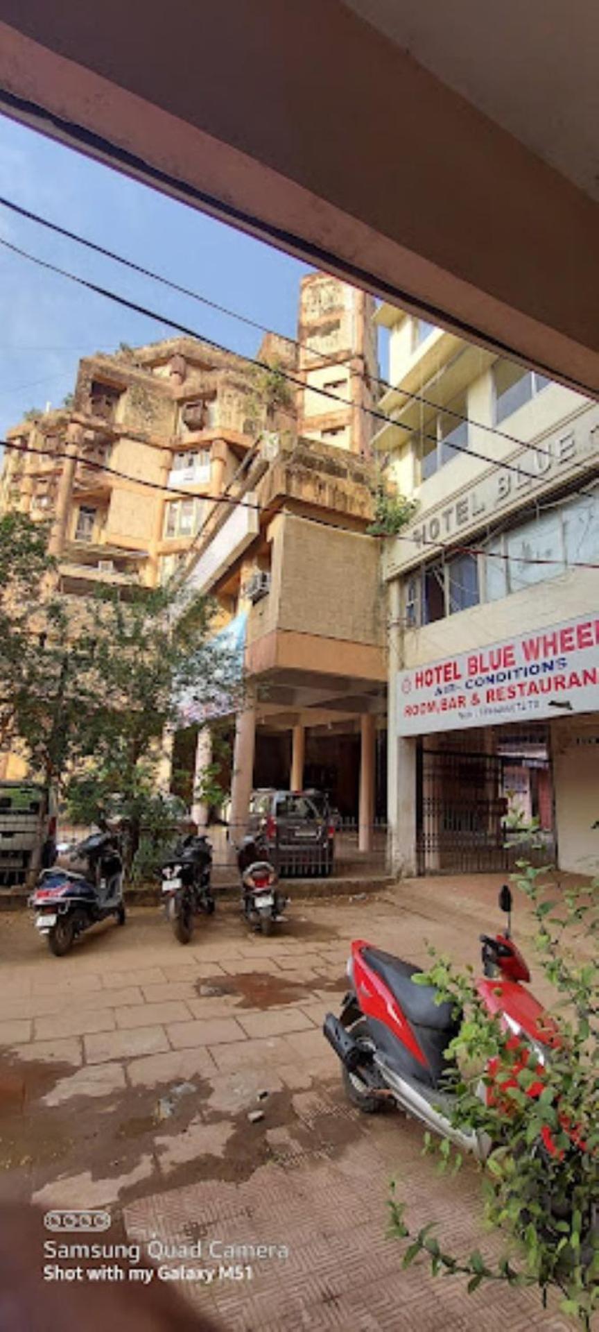 Hotel Blue Wheel,Bhubaneswar Exterior foto